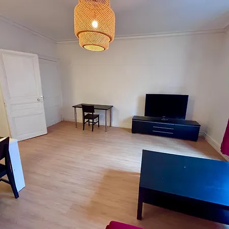 Spacieux Prive T2 Renove Daire